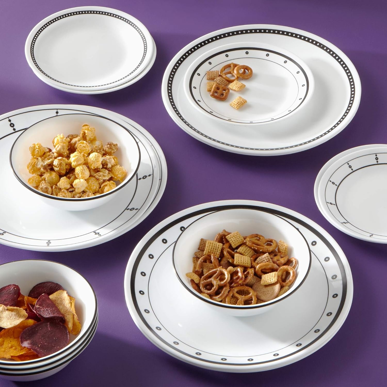 image:imageCorelle Modern Round 1025 Dinner Plates Set of 6 Lightweight ChipResistant Dishwasher Microwave amp Oven Safe Made in USABlackWhite